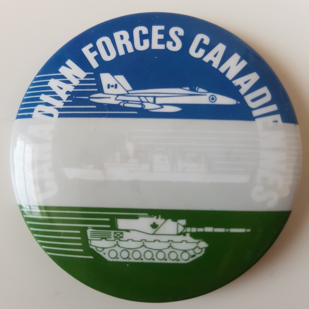 {FWP} Canadian Forces Button Pin